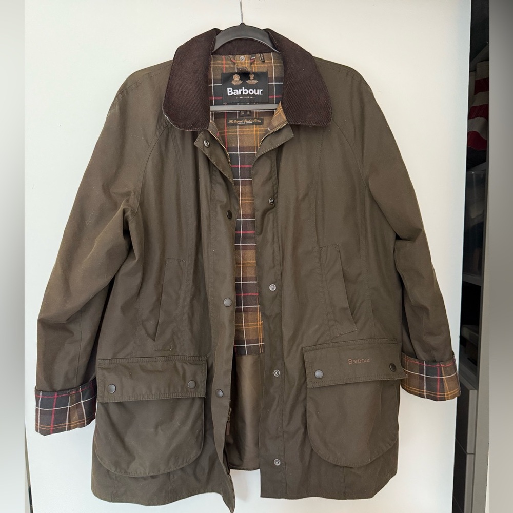 Barbour Classic Beadnell Wax Jacket - Olive - US 14